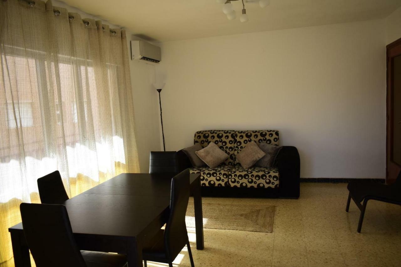 Apartamento Marina Apartment ซาลอว์ ภายนอก รูปภาพ